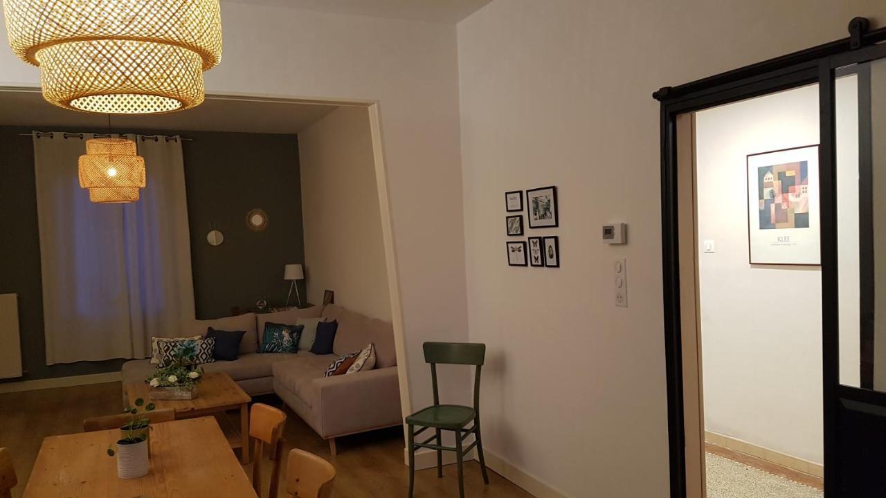 Gite De La Croisette Sommeilles Kültér fotó